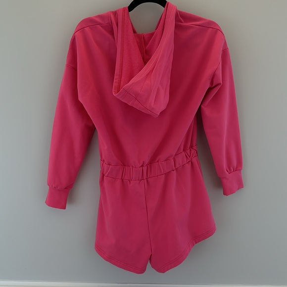 Smash + Tess Pink Shorts Hooded Romper Size 3XS - Picture 4 of 4